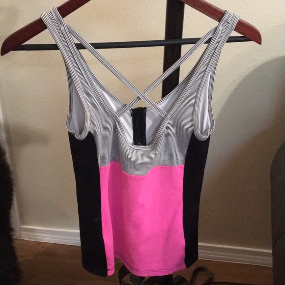 Bebe Sport Top size Small - Picture 4 of 7